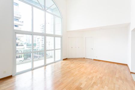 Sala de apartamento para alugar com 2 quartos, 107m² em Cerqueira César, São Paulo