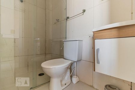 Banheiro de kitnet/studio para alugar com 1 quarto, 30m² em Bela Vista, São Paulo