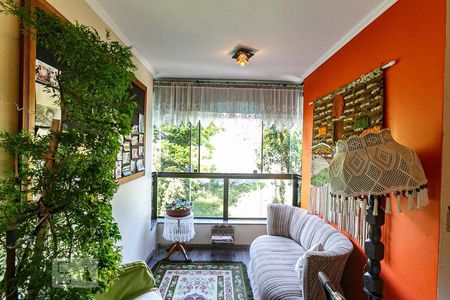 Sala de apartamento à venda com 3 quartos, 250m² em Nonoai, Porto Alegre