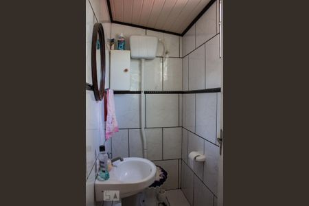 Casa à venda com 107m², 2 quartos e 4 vagas Casa à venda com 107m², 2 quartos e 4 vagasLavabo