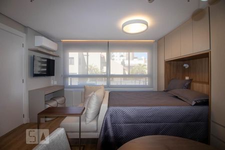 Sala e Quarto de kitnet/studio à venda com 1 quarto, 37m² em Petrópolis, Porto Alegre