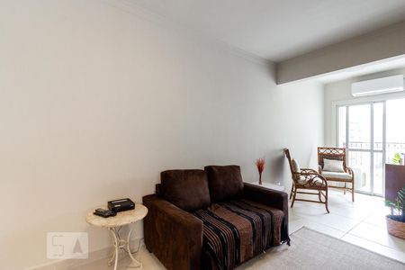 Sala de apartamento para alugar com 1 quarto, 50m² em Jardim Europa, São Paulo