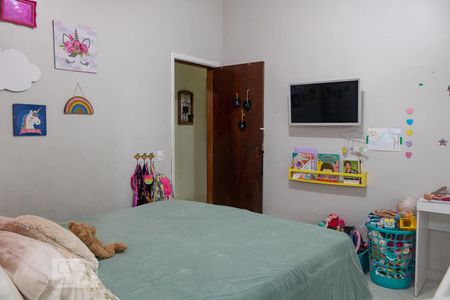 Casa à venda com 130m², 3 quartos e sem vaga Casa à venda com 130m², 3 quartos e sem vagaSuíte