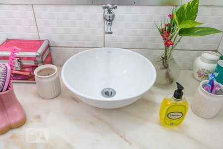 Casa à venda com 130m², 3 quartos e sem vaga Casa à venda com 130m², 3 quartos e sem vagaBanheiro da Suíte