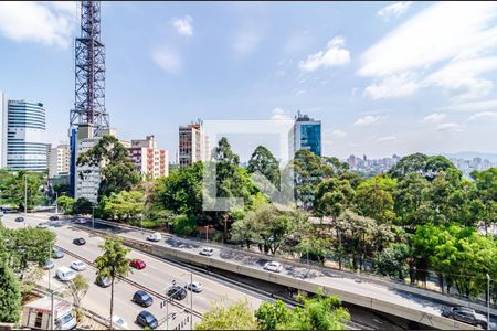 Vista de apartamento para alugar com 1 quarto, 108m² em Cerqueira César, São Paulo