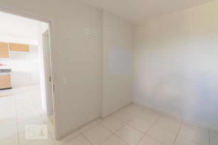 Quarto 1 de apartamento para alugar com 2 quartos, 55m² em Samambaia Norte (samambaia), Brasília