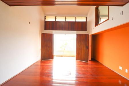 Sala de casa para alugar com 4 quartos, 390m² em Vila Cacilda, Jundiaí