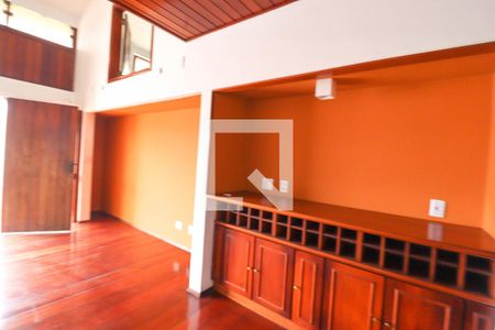 Sala de casa para alugar com 4 quartos, 390m² em Vila Cacilda, Jundiaí