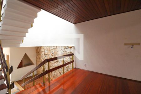 Sala de casa para alugar com 4 quartos, 390m² em Vila Cacilda, Jundiaí