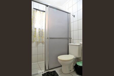 Banheiro Social de apartamento para alugar com 1 quarto, 50m² em Tupi, Praia Grande
