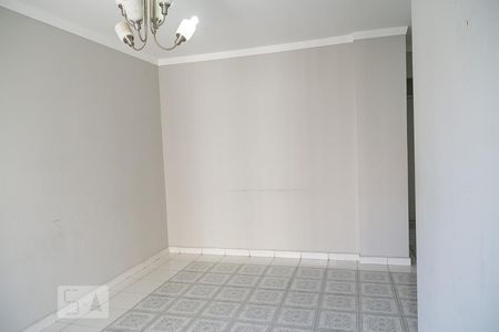 Sala de apartamento para alugar com 3 quartos, 77m² em Vila Progresso, Guarulhos