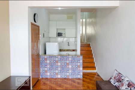 Sala de apartamento para alugar com 1 quarto, 43m² em Centro, Rio de Janeiro