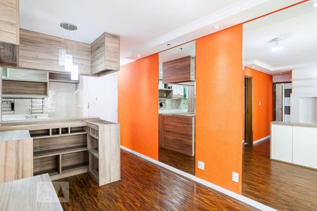 Sala de apartamento à venda com 2 quartos, 70m² em Parque João Ramalho, Santo André