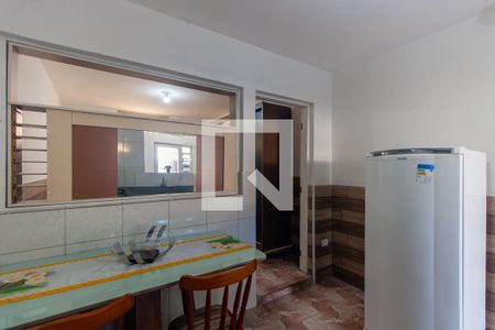 Sala/Cozinha de casa para alugar com 1 quarto, 26m² em Jardim Ângela (zona Leste), São Paulo