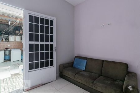 Sala de casa para alugar com 2 quartos, 68m² em Americanópolis, São Paulo