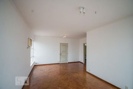 Sala de apartamento para alugar com 3 quartos, 150m² em Centro, Campinas