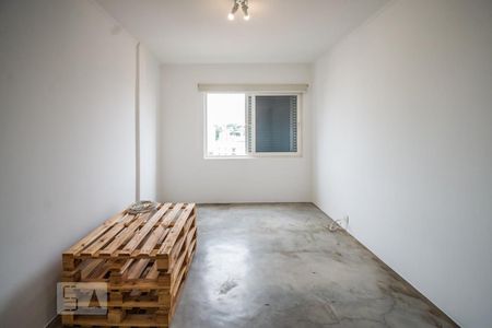 Suíte de apartamento para alugar com 3 quartos, 150m² em Centro, Campinas