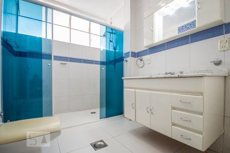 Banheiro da Suíte de apartamento para alugar com 3 quartos, 150m² em Centro, Campinas