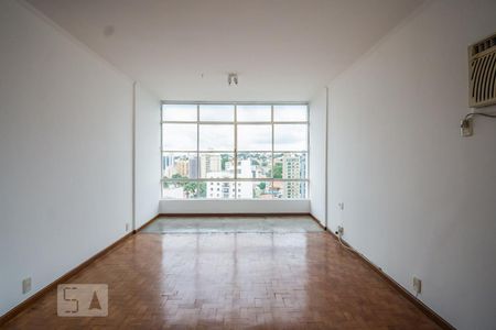 Sala de apartamento para alugar com 3 quartos, 150m² em Centro, Campinas