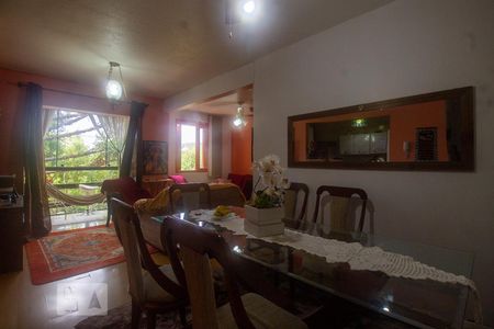 Sala de apartamento à venda com 2 quartos, 74m² em Partenon, Porto Alegre