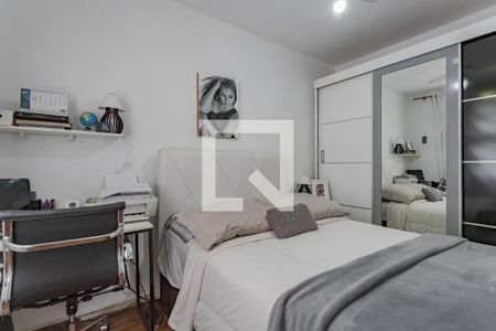 Quarto de apartamento à venda com 1 quarto, 51m² em São Sebastião, Porto Alegre