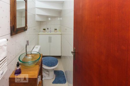 Lavabo de casa de condomínio à venda com 2 quartos, 66m² em Vila Paulo Silas, São Paulo