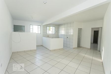 Sala e cozinha integrados de casa para alugar com 1 quarto, 120m² em Vila Santa Maria, São Paulo