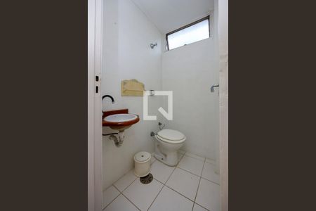 Lavabo de apartamento para alugar com 3 quartos, 120m² em Jardim das Acácias, São Paulo