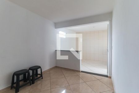 Sala de casa para alugar com 2 quartos, 75m² em Vila Pomar, Mogi das Cruzes