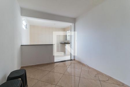 Sala de casa para alugar com 2 quartos, 75m² em Vila Pomar, Mogi das Cruzes