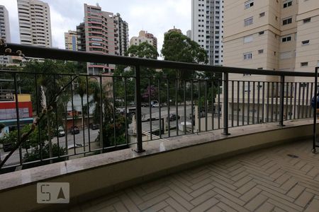 Varanda da Sala de apartamento para alugar com 2 quartos, 72m² em Vila Andrade, São Paulo