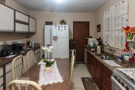 Cozinha de casa à venda com 6 quartos, 146m² em Jardim Vila Formosa, São Paulo