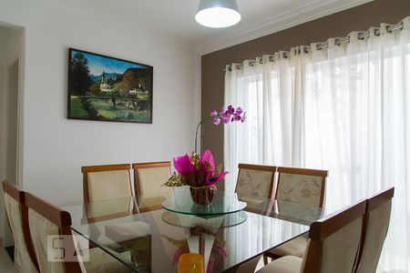 Sala de jantar de casa à venda com 3 quartos, 146m² em Vila Babilônia, São Paulo