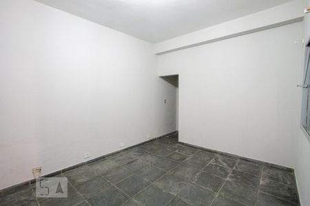 Quarto 1 de casa para alugar com 2 quartos, 100m² em São Pedro, Osasco