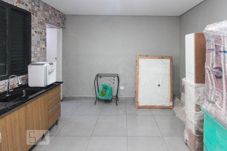 Cozinha de casa para alugar com 1 quarto, 34m² em Chácara Mafalda, São Paulo