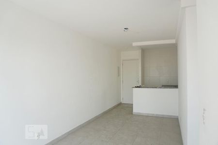 Sala de apartamento para alugar com 2 quartos, 55m² em Jardim Três Marias, São Paulo