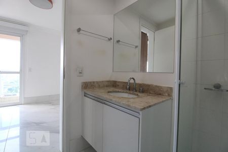 Banheiro de apartamento para alugar com 1 quarto, 135m² em Brooklin Paulista, São Paulo