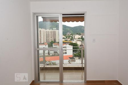 Sala de apartamento à venda com 3 quartos, 90m² em Engenho de Dentro, Rio de Janeiro