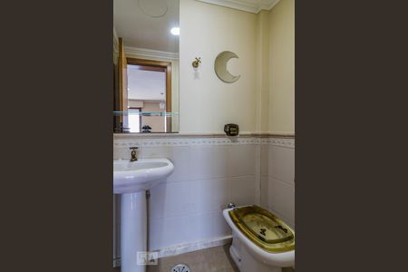 Lavabo de apartamento à venda com 3 quartos, 153m² em Menino Deus, Porto Alegre