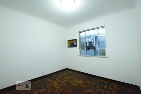 Quarto 1 de apartamento para alugar com 2 quartos, 70m² em Bonsucesso, Rio de Janeiro