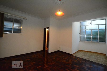 Sala de apartamento para alugar com 2 quartos, 70m² em Bonsucesso, Rio de Janeiro