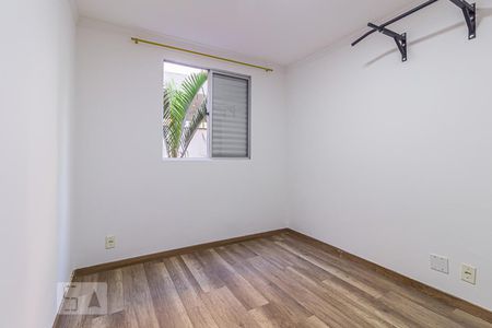 Quarto 1 de apartamento à venda com 2 quartos, 46m² em Parque São Vicente, Santo André
