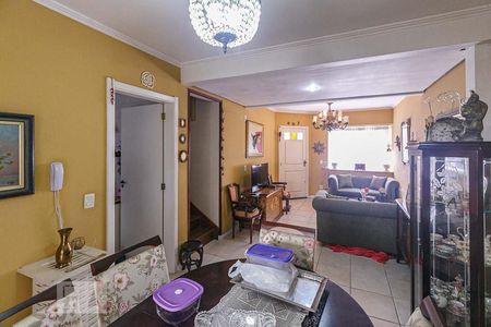 Sala de casa de condomínio à venda com 3 quartos, 190m² em Ipanema, Porto Alegre