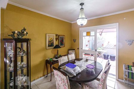 Sala de casa de condomínio à venda com 3 quartos, 190m² em Ipanema, Porto Alegre