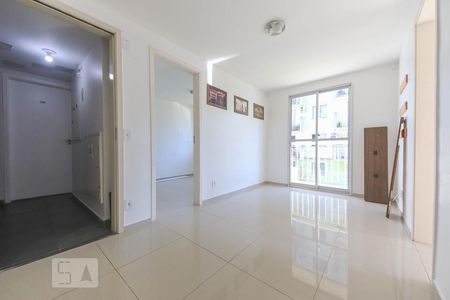 Sala de apartamento à venda com 3 quartos, 52m² em Estância Velha, Canoas