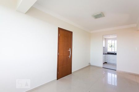 Sala de apartamento para alugar com 2 quartos, 56m² em Santa Mônica, Uberlândia