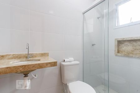 Banheiro de apartamento para alugar com 1 quarto, 34m² em Vila Gustavo, São Paulo