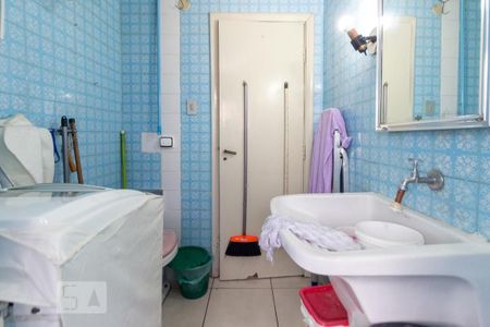 Banheiro de apartamento à venda com 1 quarto, 37m² em Centro, São Paulo