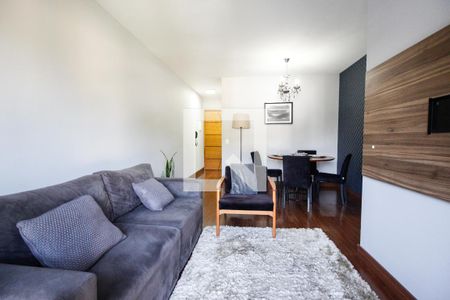 Sala de apartamento à venda com 3 quartos, 70m² em Vila Carbone, São Paulo