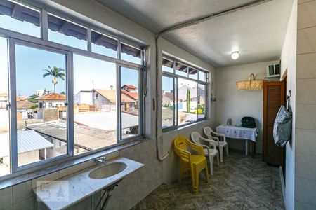 Casa à venda com 157m², 3 quartos e sem vaga Casa à venda com 157m², 3 quartos e sem vagaChurrasqueira